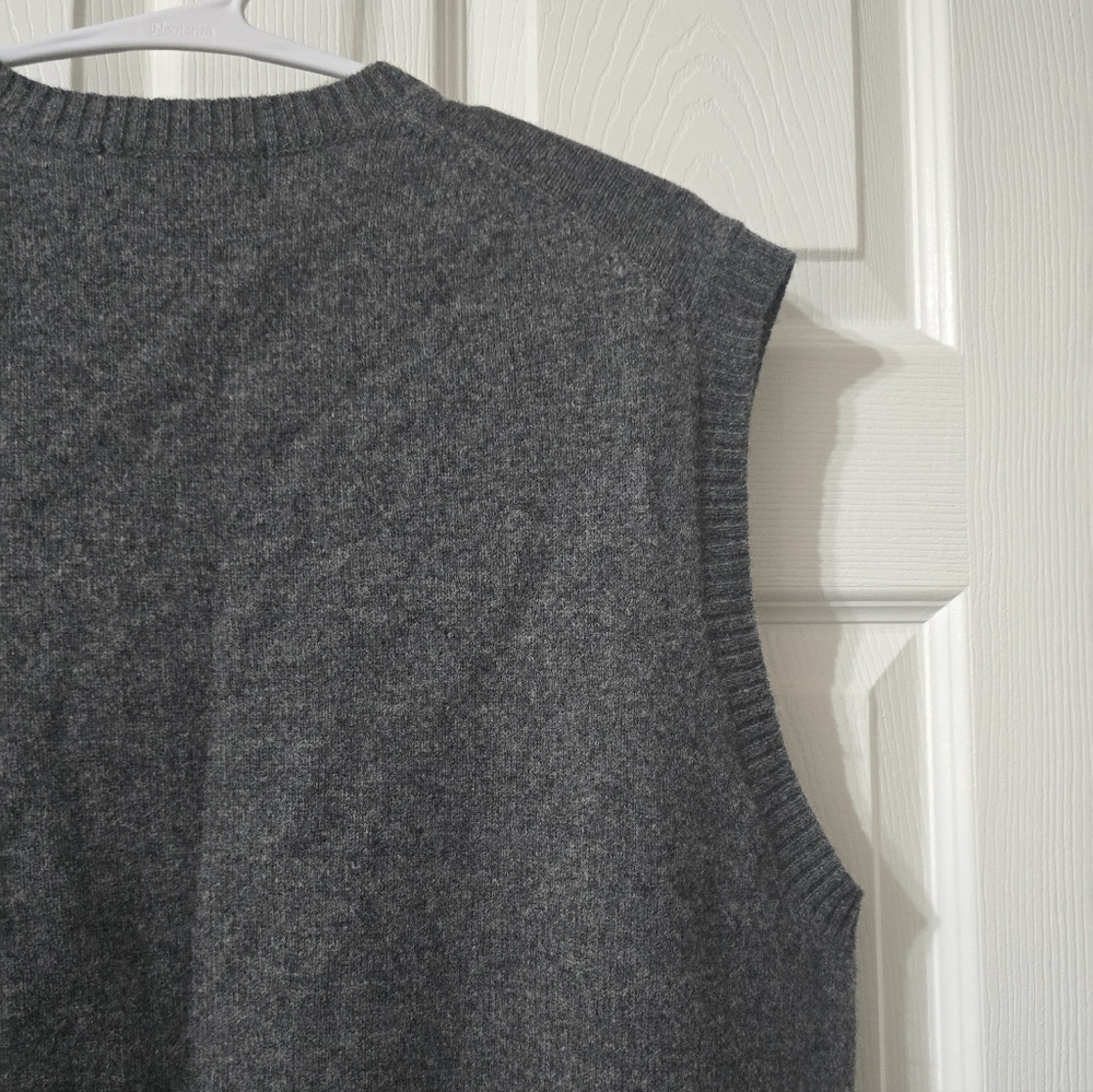 Vintage Lambswool Sweater Vest by Brooks Brothers, Dark Gray, V-Neck, EUC! - Picture 10 of 12